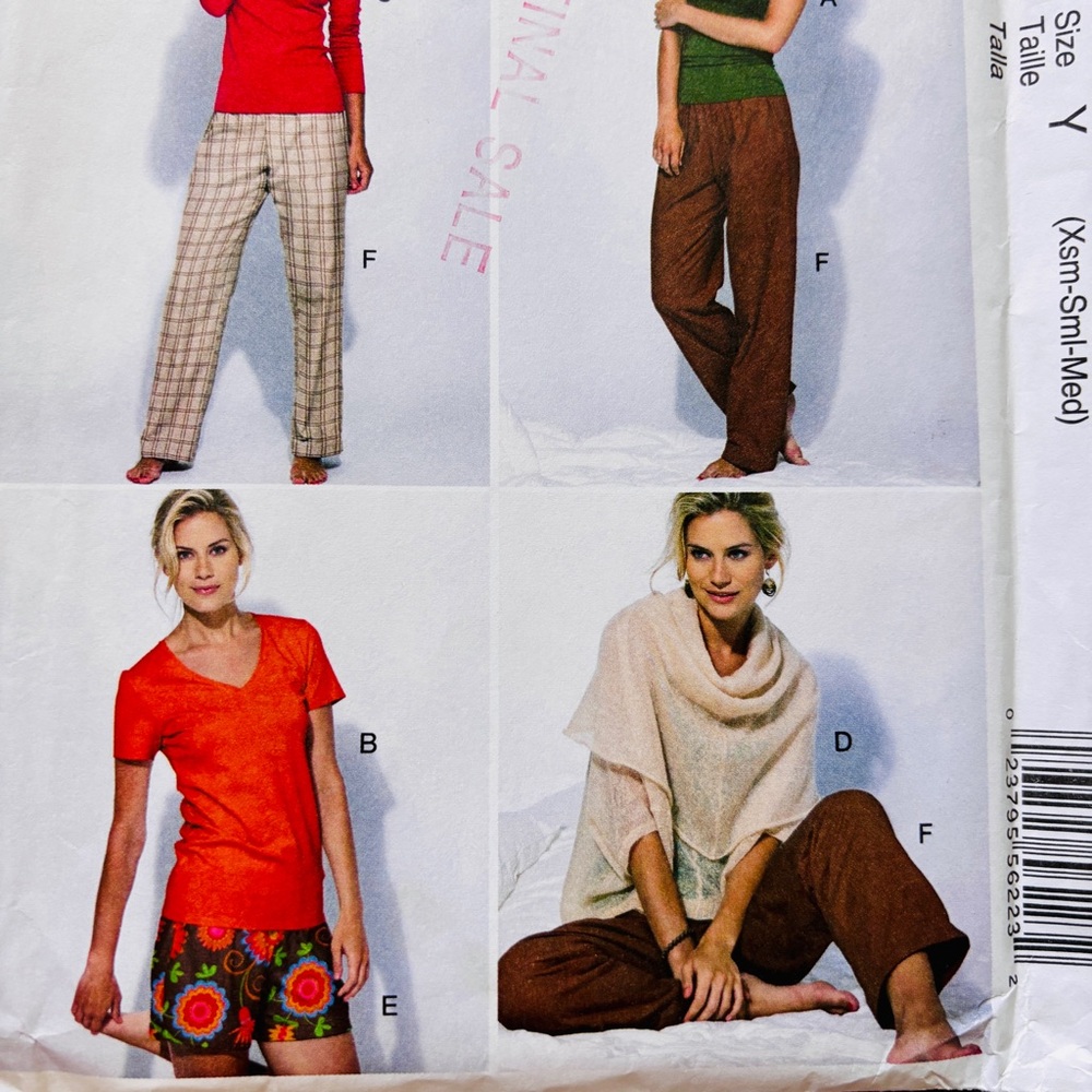 McCALL’S 6568 Sewing Pattern knit tops and pants BRAND NEW UNCUT Multi size